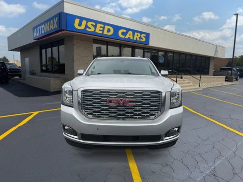 Used 2020 GMC Yukon XL Denali AWD/4WD image 3