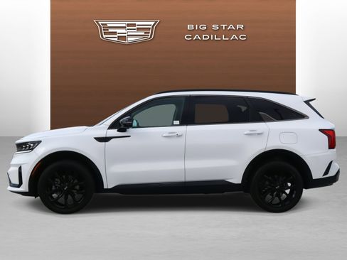 Used 2021 Kia Sorento SX image 2
