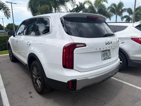Used 2025 Kia Telluride LX FWD image 7