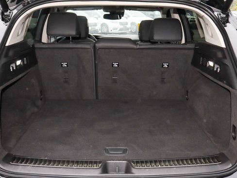 Used 2021 Buick Envision Essence w/ Technology Package I image 10