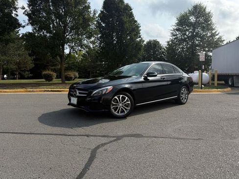 Used 2015 Mercedes-Benz C 300 4MATIC Sedan image 1