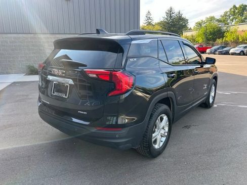 Used 2019 GMC Terrain SLE w/ Driver Convenience Package AWD/4WD image 5