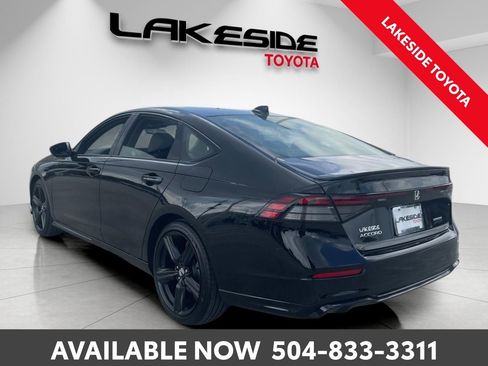Used 2025 Honda Accord Sport image 4