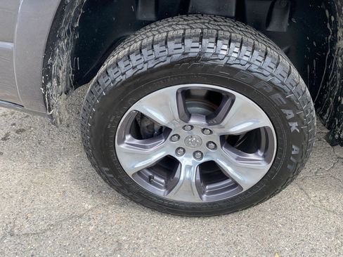 Used 2022 RAM 1500 Laramie w/ Sport Appearance Package image 29