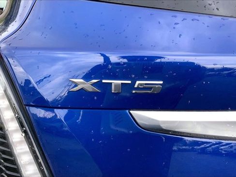 Used 2023 Cadillac XT5 Sportv w/ Technology Package AWD/4WD image 7