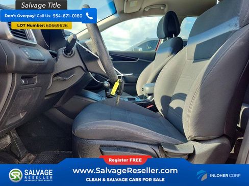 Used 2017 Kia Sorento LX FWD image 9