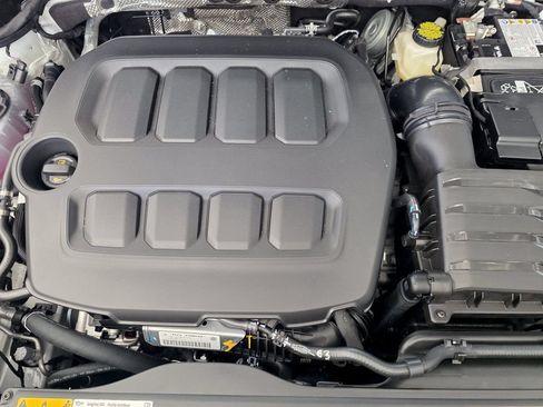 New 2026 Volkswagen Tiguan SE R-Line FWD image 24
