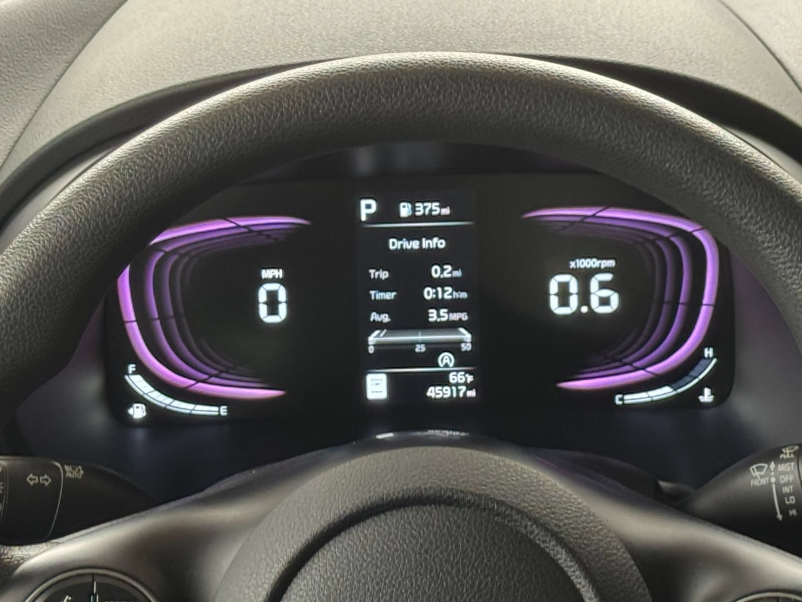 Used 2025 Kia Soul LX w/ LX Technology Package FWD image 37