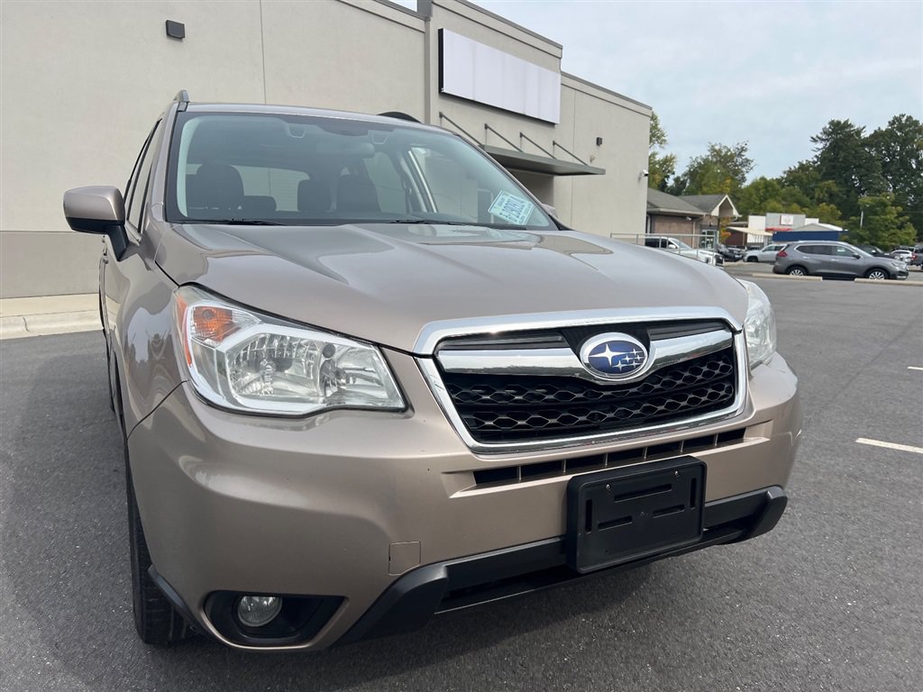 Used 2016 Subaru Forester 2.5i Limited AWD/4WD image 9