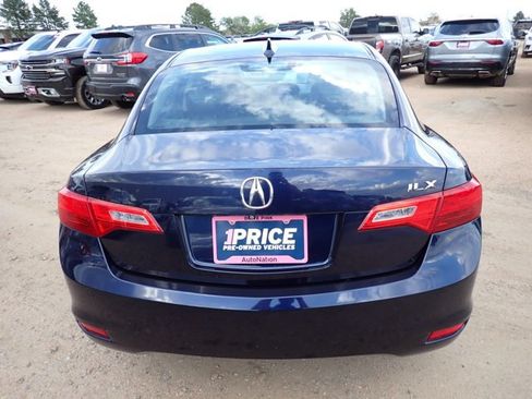 Used 2014 Acura ILX FWD image 3