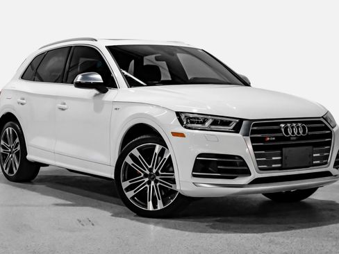 Used 2018 Audi SQ5 Prestige w/ Prestige Package AWD/4WD image 4