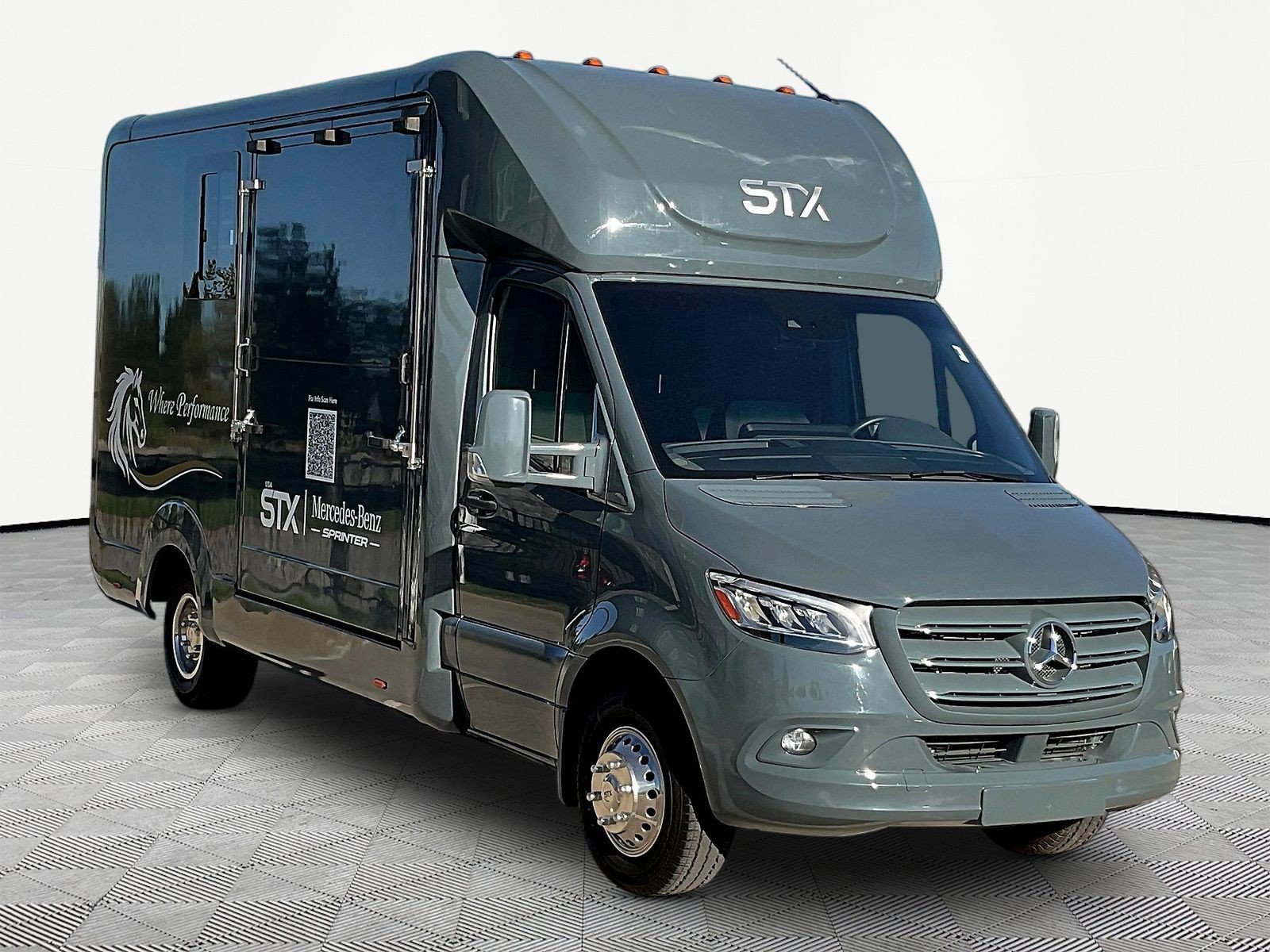 New 2024 Mercedes-Benz Sprinter 3500 image 3