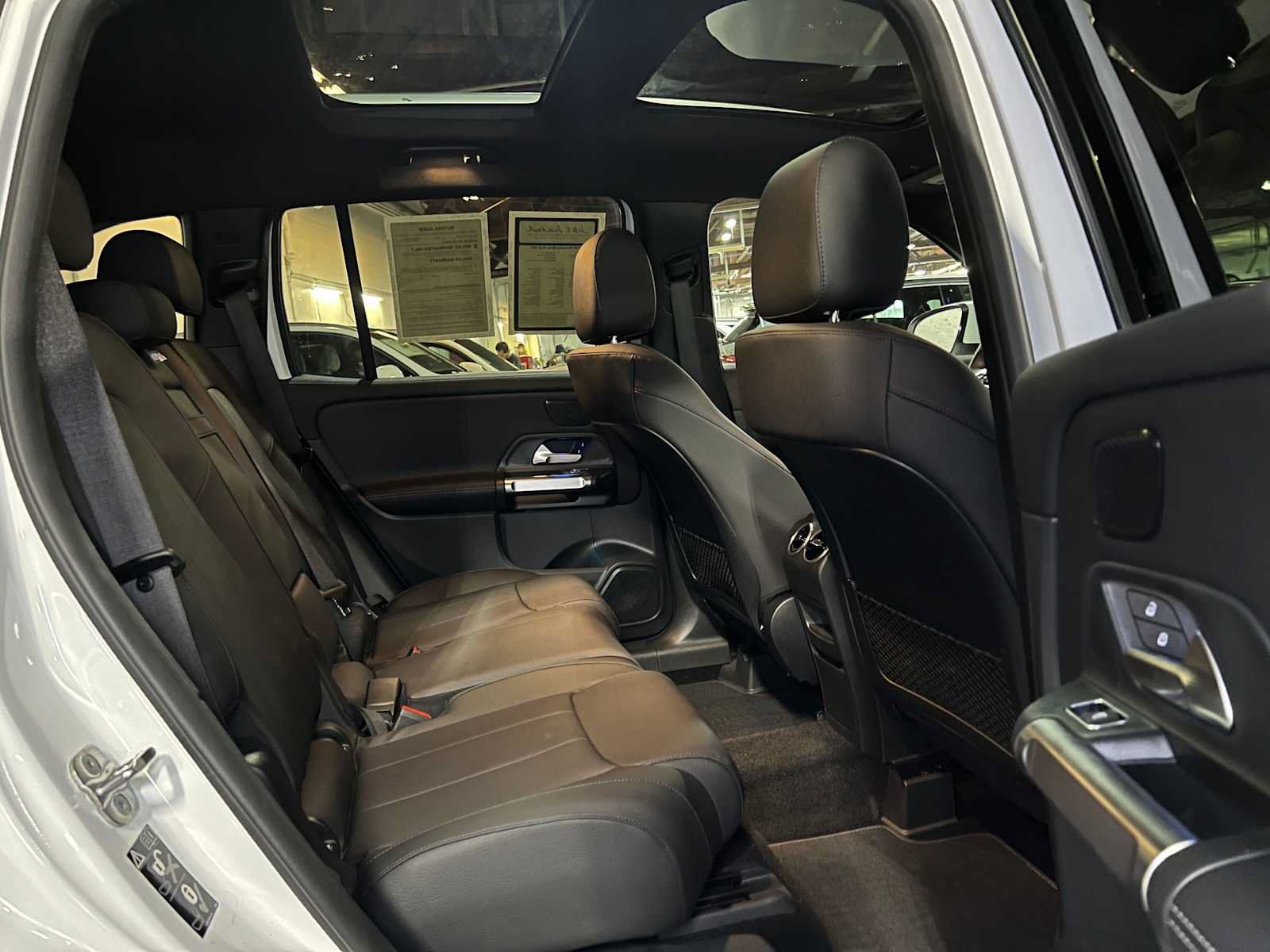 Used 2026 Mercedes-Benz GLB 250 4MATIC image 13