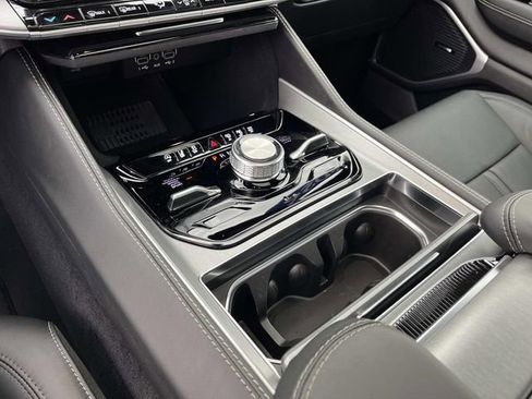 New 2026 Jeep Grand Wagoneer 4WD image 29