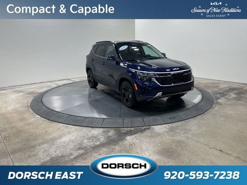 New 2026 Kia Seltos EX image 3