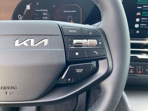 New 2026 Kia Sportage SX Prestige AWD/4WD image 16