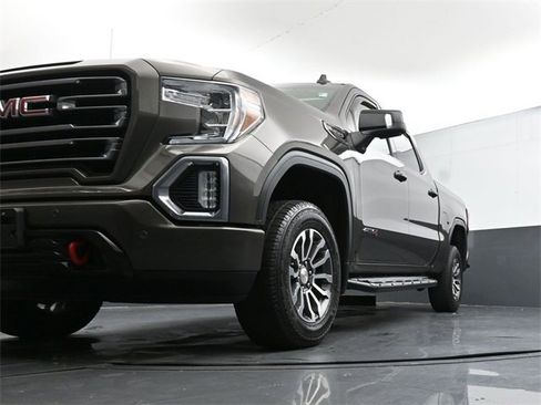Used 2020 GMC Sierra 1500 AT4 w/ AT4 Premium Package image 39