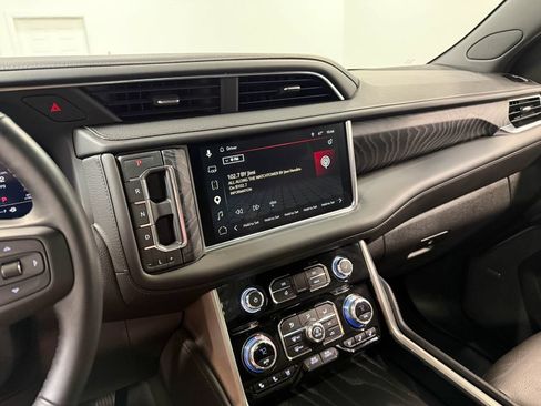 Used 2023 GMC Yukon Denali AWD/4WD image 80