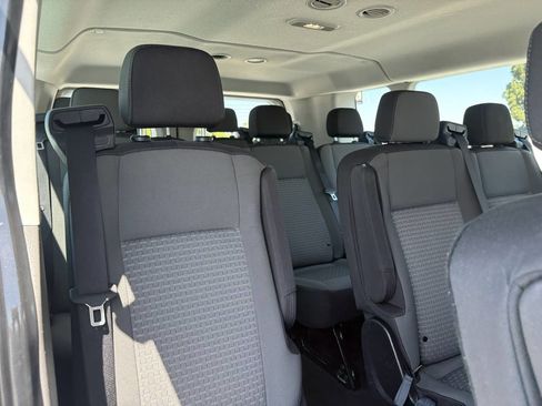 Used 2023 Ford Transit 350 XLT RWD image 32
