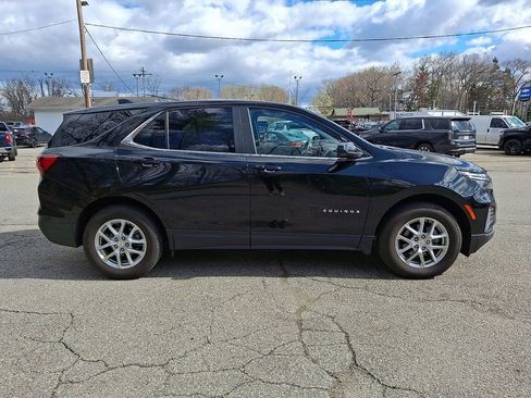 Used 2023 Chevrolet Equinox LT AWD/4WD image 8