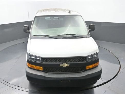 Used 2020 Chevrolet Express 2500 w/ Driver Convenience Package image 14