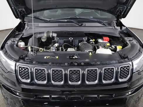 Used 2023 Jeep Compass High Altitude w/ Driver Assist Group I AWD/4WD image 21