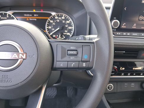 Certified 2023 Nissan Rogue SV FWD image 20