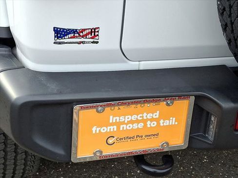 Certified 2022 Jeep Wrangler Unlimited Sahara w/ LED Lighting Group image 16