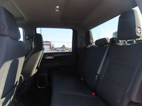 Used 2025 Chevrolet Silverado 2500 LT w/ Convenience Package AWD/4WD image 23