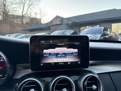 Used 2018 Mercedes-Benz C 300 Sedan image 29