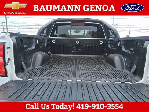 Used 2018 Chevrolet Silverado 1500 LT w/ All Star Edition AWD/4WD image 5