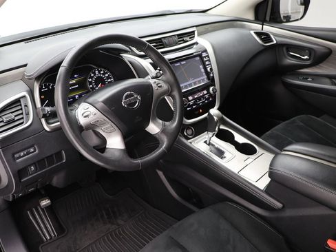 Used 2017 Nissan Murano SV w/ Visibility Package image 14