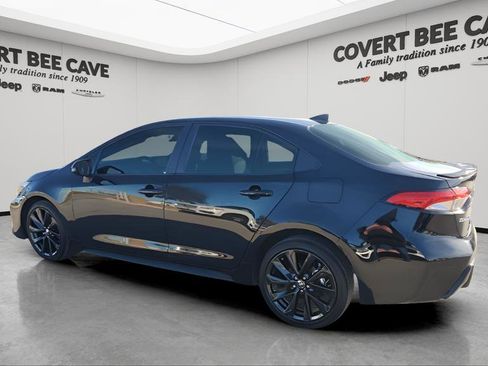 Used 2024 Toyota Corolla SE image 7