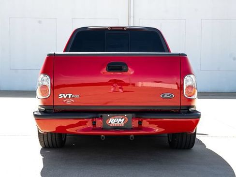 Used 2004 Ford F150 Lightning RWD image 3