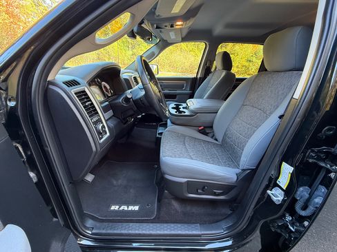 Used 2018 RAM 1500 Big Horn image 13