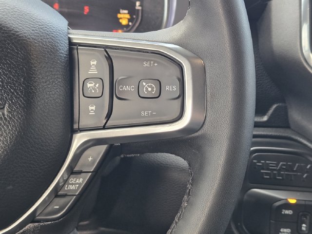 Used 2025 RAM 2500 Laramie AWD/4WD image 28