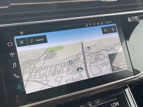 Certified 2022 Audi SQ8 Prestige AWD/4WD image 29