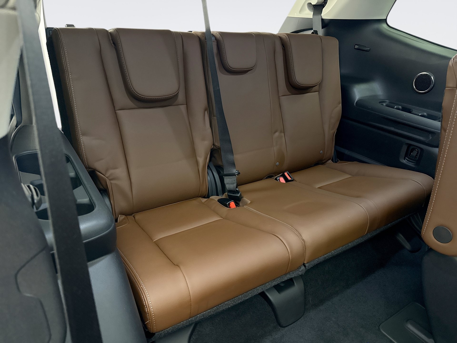 Used 2019 Subaru Ascent Touring w/ Popular Package #3 AWD/4WD image 20