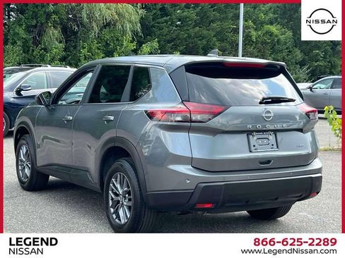 Certified 2026 Nissan Rogue SV AWD/4WD image 8