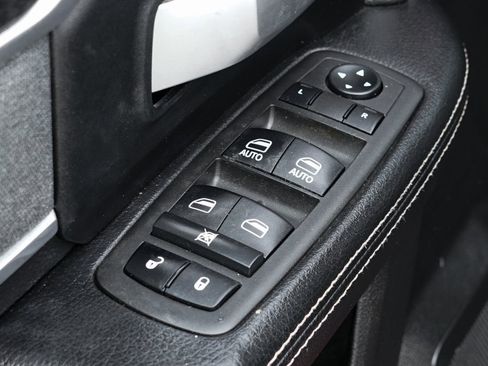 Used 2022 RAM 2500 Lone Star w/ Night Edition image 17