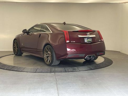 Used 2014 Cadillac CTS V RWD image 3