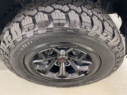 New 2024 Ford F150 XLT w/ Equipment Group 303A High image 6