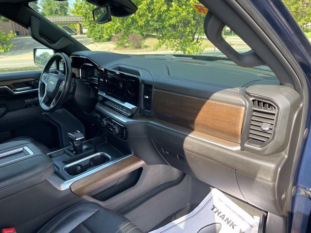 Used 2022 Chevrolet Silverado 1500 High Country w/ Max Trailering Package AWD/4WD image 35