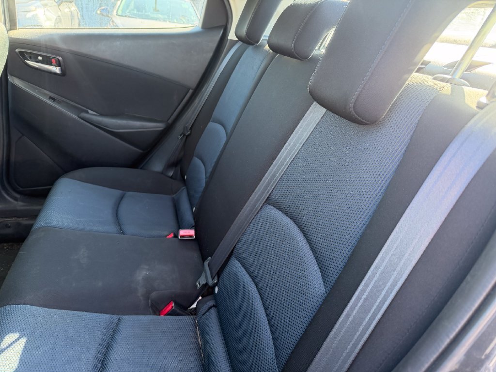 Used 2017 Toyota Yaris iA FWD image 4