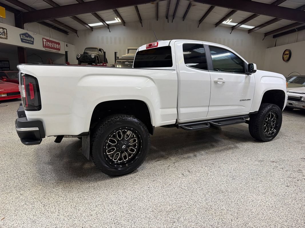 Used 2015 GMC Canyon SLE RWD image 8