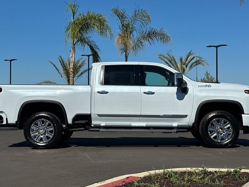 New 2026 Chevrolet Silverado 2500 High Country image 3