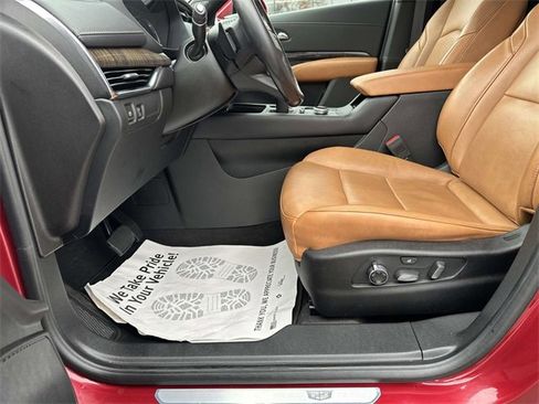 Used 2020 Cadillac XT4 Premium Luxury image 18