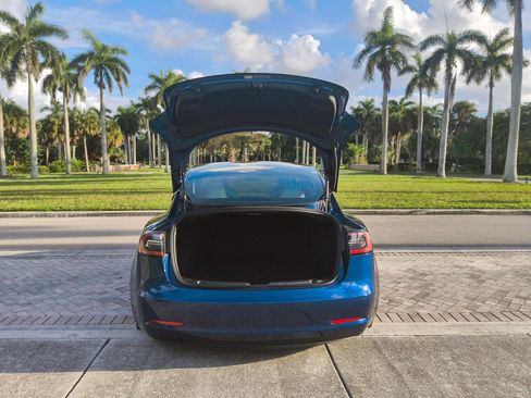 Used 2019 Tesla Model 3 RWD image 18