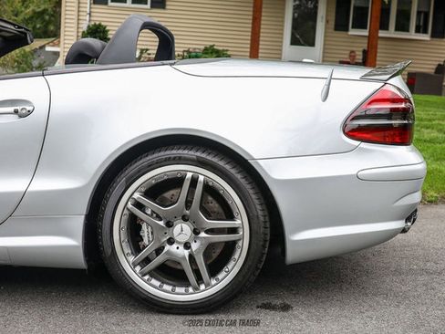 Used 2008 Mercedes-Benz SL 55 AMG image 5
