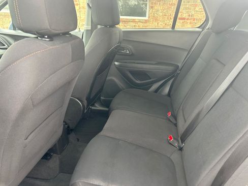 Used 2019 Chevrolet Trax LS w/ Tint and Cruise Package FWD image 20